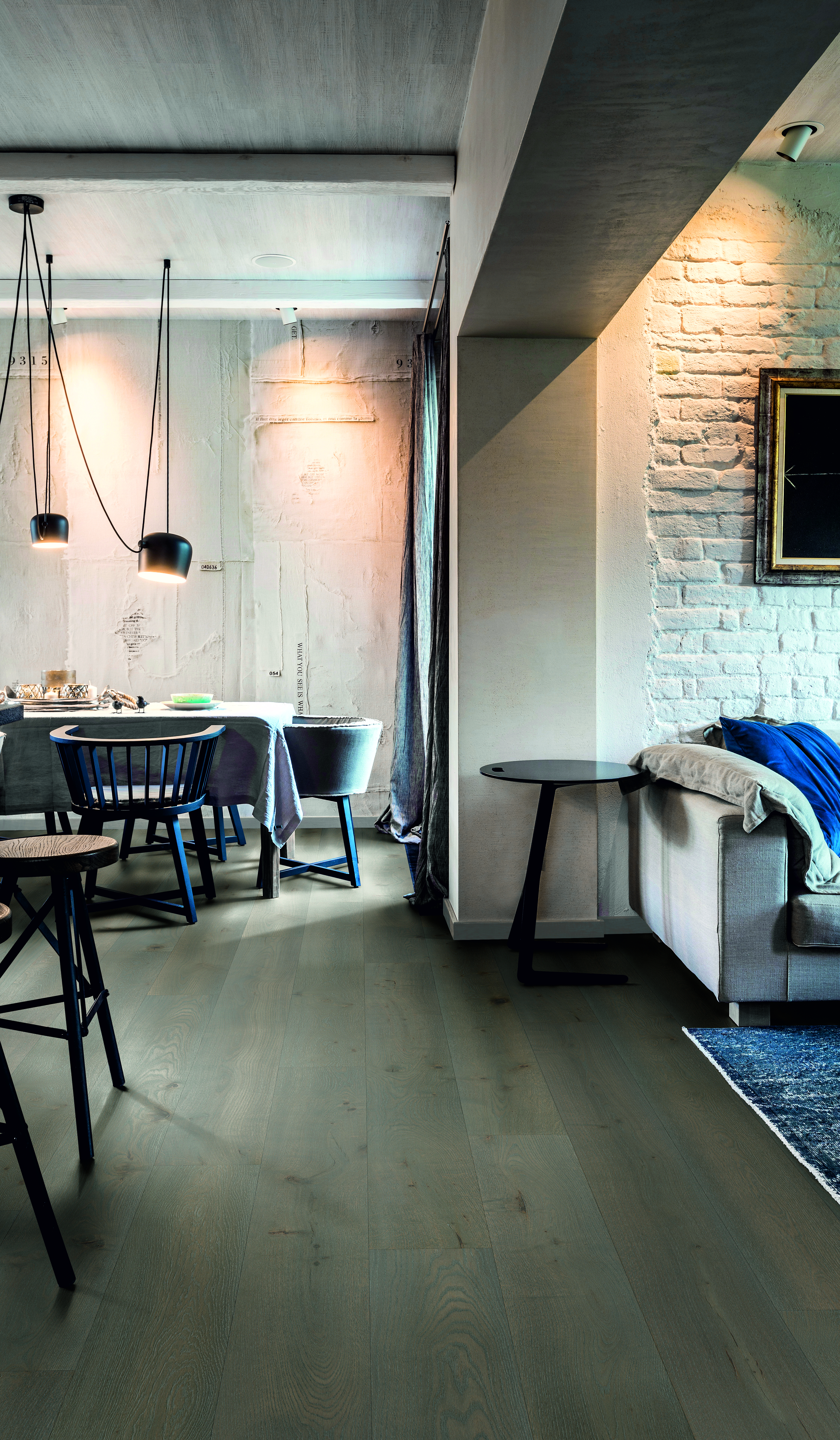 Oak azure brown
